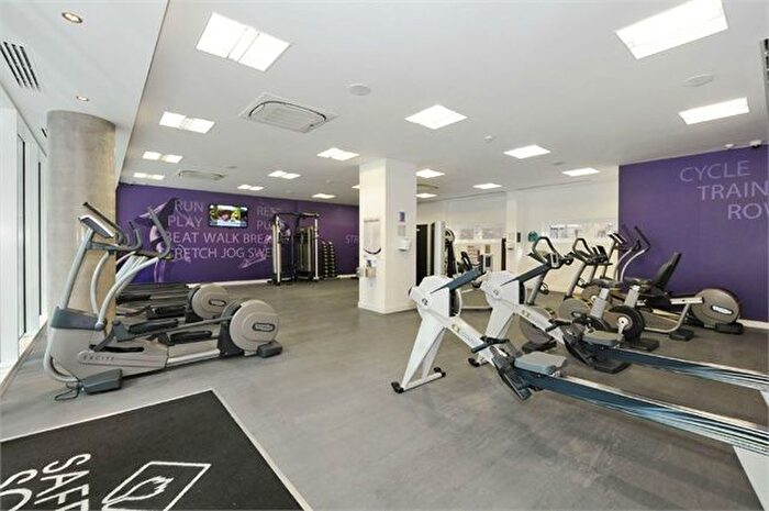 1 Bedroom Flat To Rent In Tennyson Apartments, Croydon, CR0