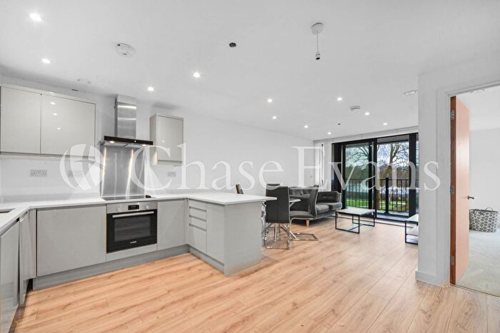 1 Bedroom Flat To Rent In Hill Reach, Woolwich, London, SE18