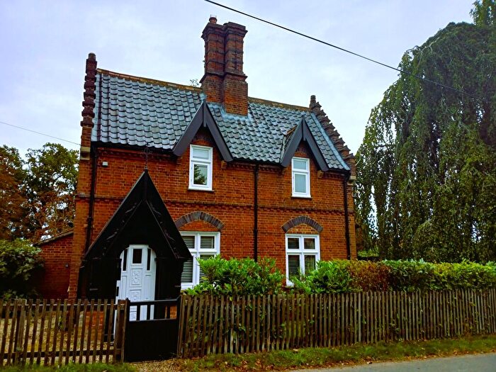 House To Rent In Laundry Cottage, The Street, Framingham Pigot, Norwich, Norfolk, NR14