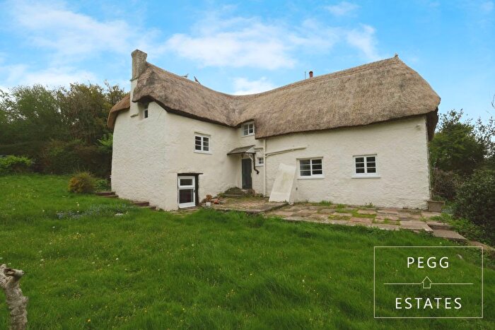 4 Bedroom Detached House For Sale In Osmond Cottage, Coffinswell, Newton Abbot, TQ12