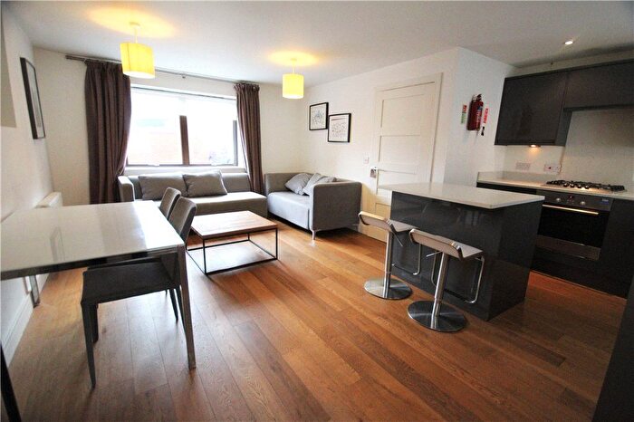 2 Bedroom Flat To Rent In High Street, Egham, Surrey, TW20