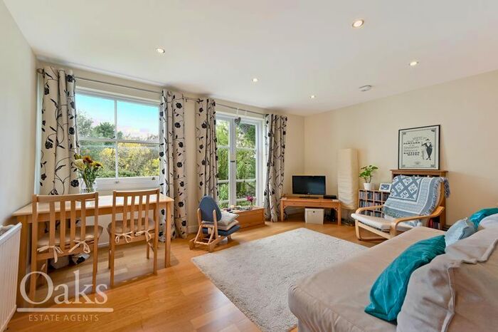 1 Bedroom Flat To Rent In Streatham Common North, London, SW16