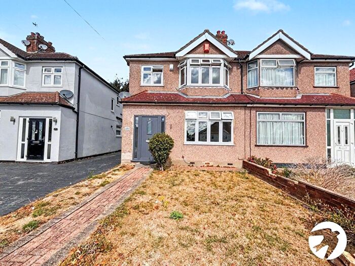4 Bedroom Semi Detached House To Rent In Days Lane, Sidcup, DA15