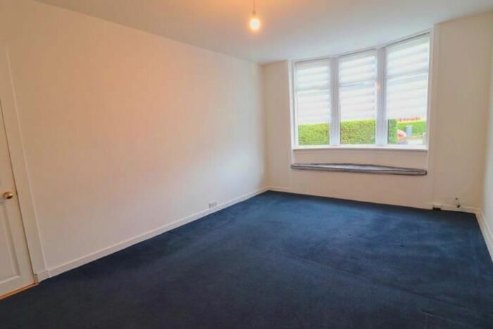 2 Bedroom Flat To Rent In Pilton Avenue, Edinburgh, EH5
