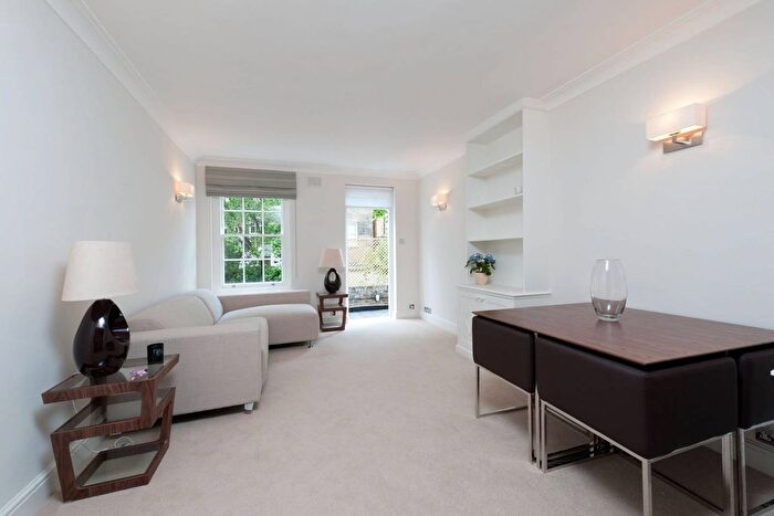 2 Bedroom Flat To Rent In Ebury Mews, Belgravia, London, SW1W