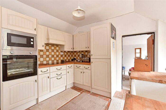 1 Bedroom Detached Bungalow For Sale In Luccombe, Shanklin, Isle Of Wight, PO37