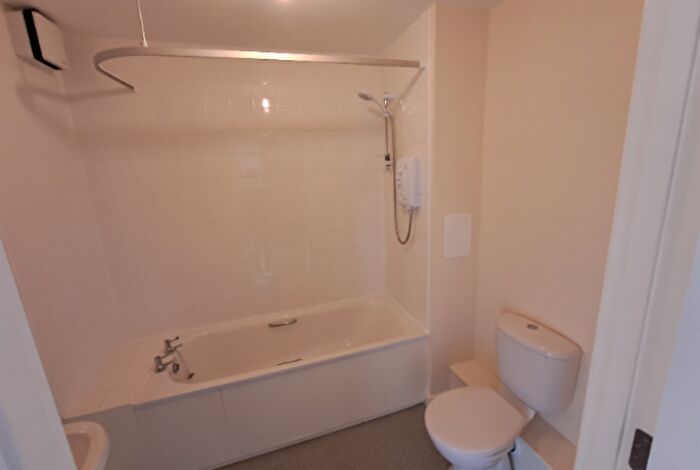 1 Bedroom Flat To Rent In , Ellerslie Path, G14
