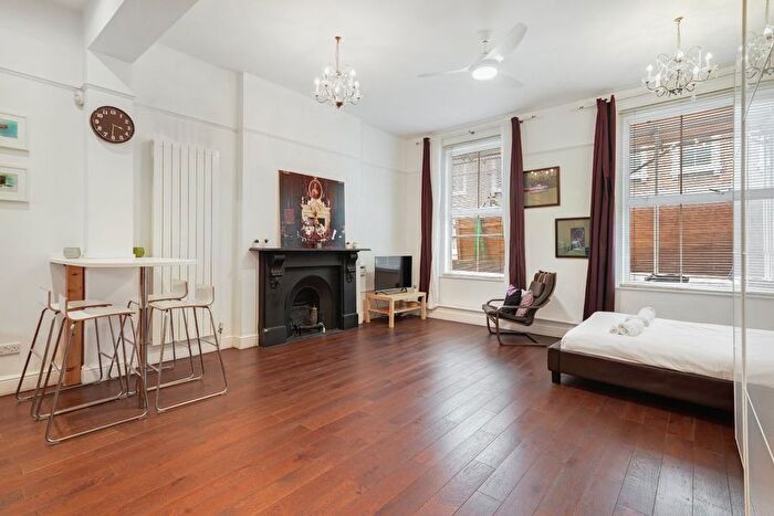 Studio To Rent In Westbourne Grove, Notting Hill, W2