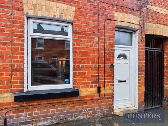 2 Bedroom Terraced House For Sale In Hibernia Street, Scarborough, YO12