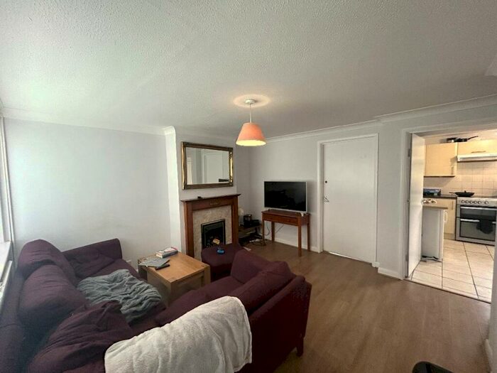 5 Bedroom Detached House To Rent In Brockenhurst Close, CT2