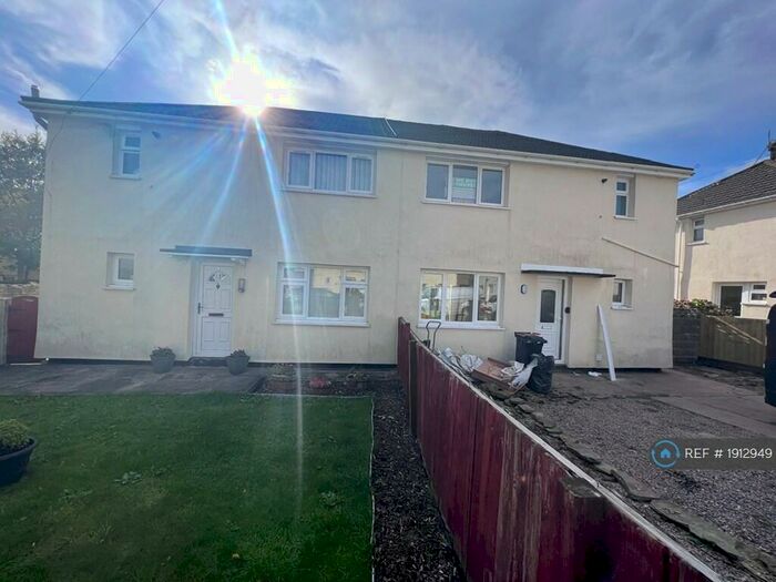 3 Bedroom Semi-Detached House To Rent In Tydfil Close, Trelewis, Treharris, CF46