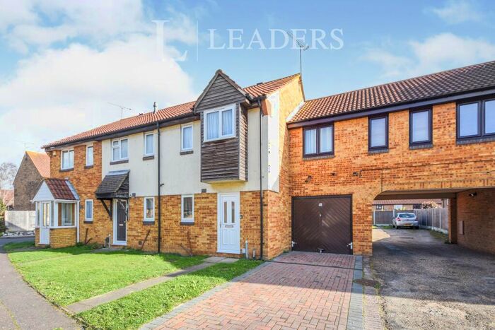 2 Bedroom Link Detached House To Rent In Woodcotes, Shoeburyness, SS3