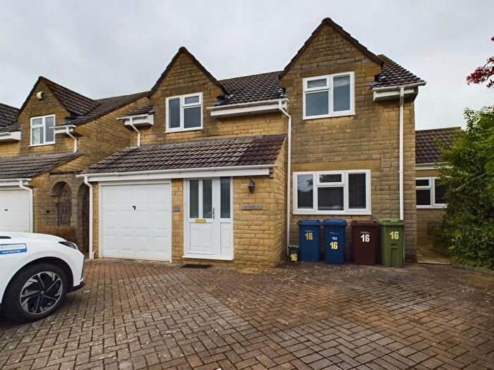 4 Bedroom Detached House To Rent In Denham Close, Woodmancote, Cheltenham, GL52