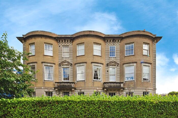 2 Bedroom Apartment For Sale In Windlesham Road, Brighton, BN1