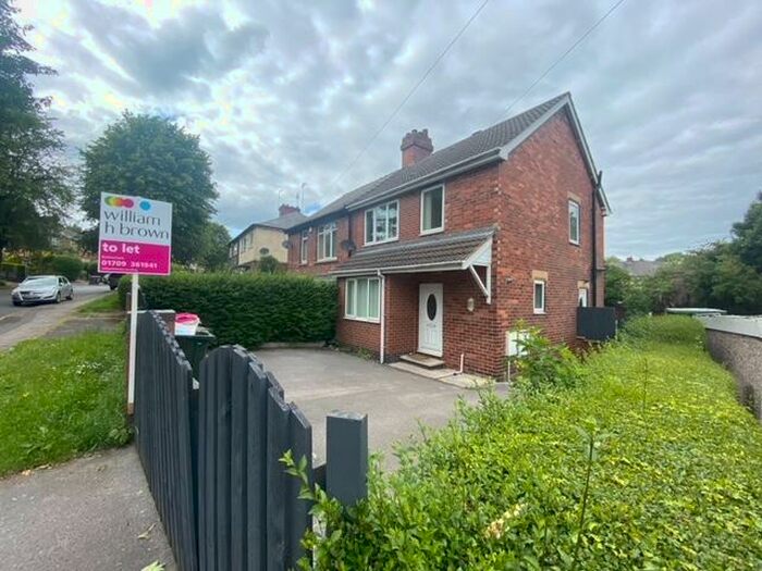 3 Bedroom House To Rent In East Avenue, Rawmarsh, Rotherham, S62