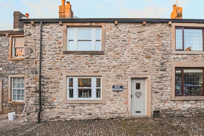 3 Bedroom Cottage To Rent In Church Gates, Gisburn, Clitheroe, BB7