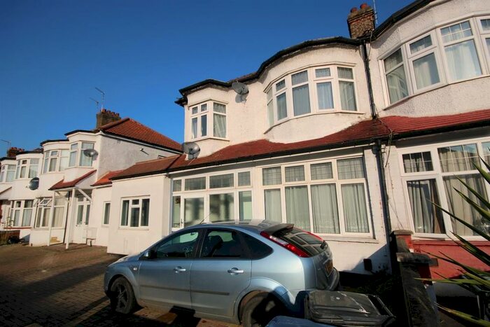 5 Bedroom End Of Terrace House To Rent In Southbury Road, Enfield EN1
