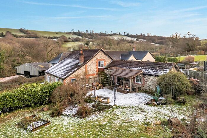 3 Bedroom Detached House For Sale In Honiton, EX14