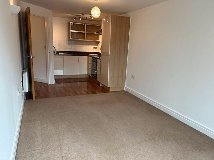 1 Bedroom Flat To Rent In Wheaton House, Exeter, EX1