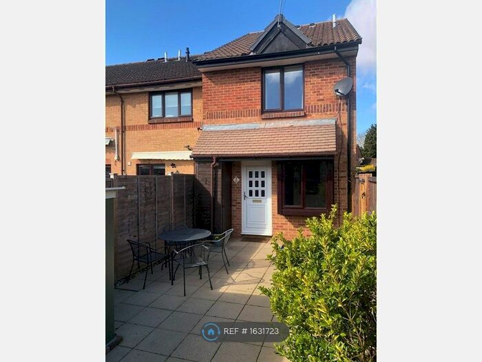 1 Bedroom End Of Terrace House To Rent In Eamont Close, Ruislip, HA4
