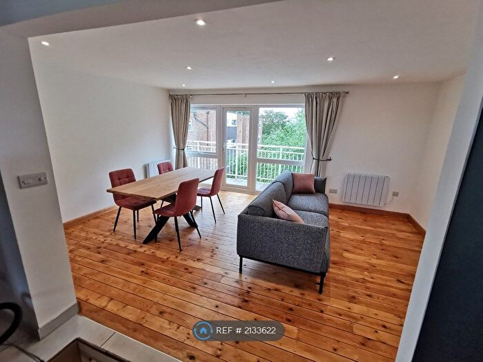 2 Bedroom Flat To Rent In Trumpington, Cambridge, CB2