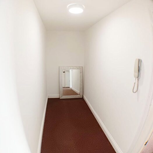 1 Bedroom Flat To Rent In Dock Road, Tilbury, RM18