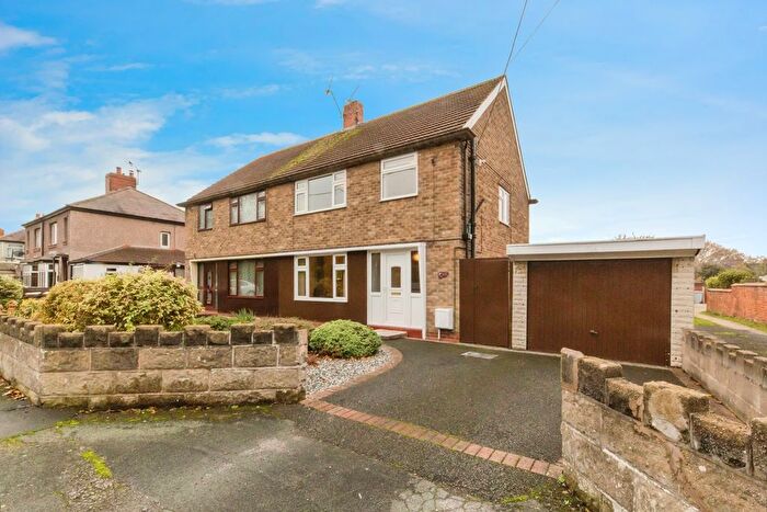 3 Bedroom Semi-Detached House For Sale In Primrose Avenue, Crewe, Cheshire, CW1