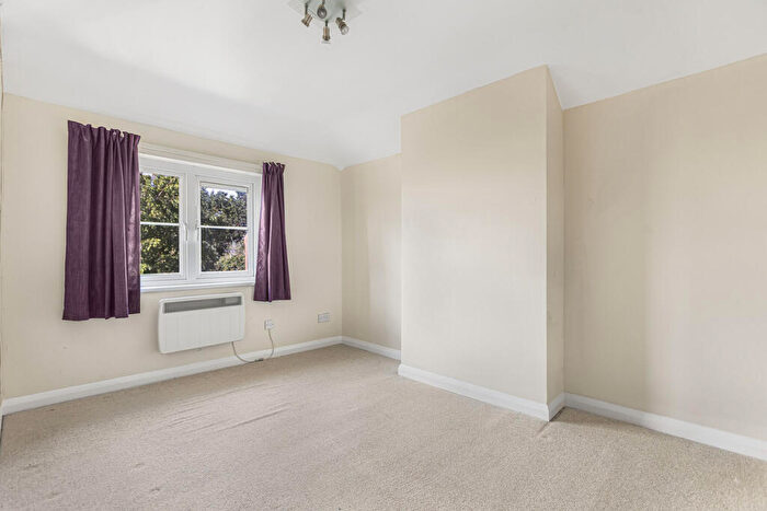 3 Bedroom End Of Terrace House For Sale In Challow, Faringdon, SN7