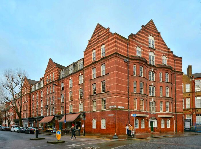 2 Bedroom Apartment To Rent In Calvert Avenue, Shoreditch, London, E2