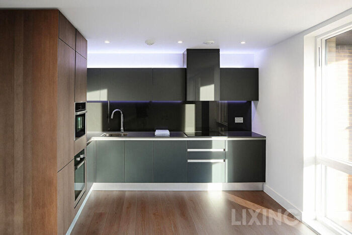2 Bedroom Apartment For Sale In Merlin Court, Kidbrooke Village, SE3
