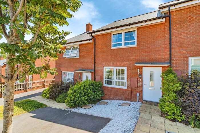 3 Bedroom Terraced House For Sale In Loveridge Drive, Alphington, Exeter, EX2