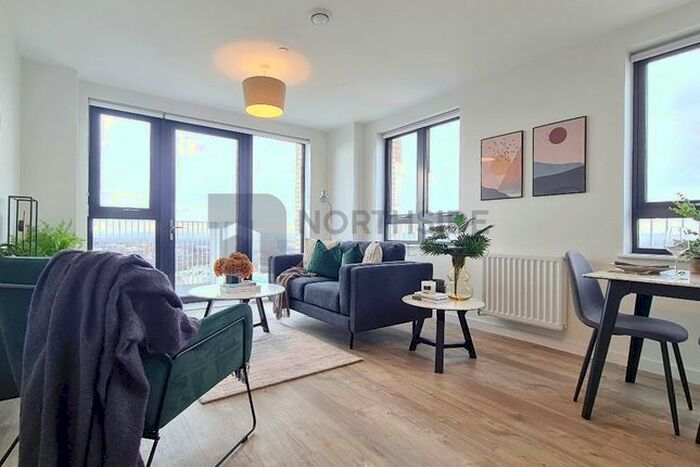 1 Bedroom Flat To Rent In Viscount House, Lakeside Drive, London, NW10