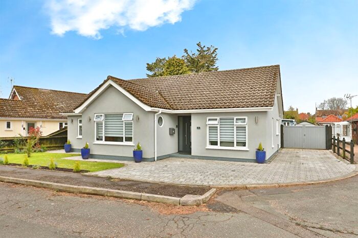 3 Bedroom Detached Bungalow For Sale In Oaks Drive, Swaffham, PE37