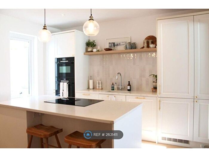 4 Bedroom Terraced House To Rent In Cotswold Road, Bristol, BS3