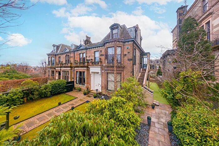 4 Bedroom Apartment For Sale In Cleveden Road, Kelvinside, Glasgow, G12