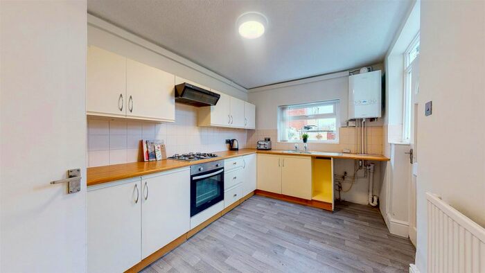 2 Bedroom Flat To Rent In Peel Street, Hull, HU3