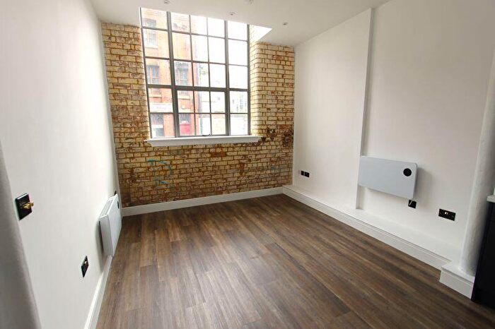 1 Bedroom Apartment To Rent In St Michaels Road, Northampton, NN1