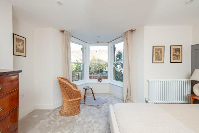 1 Bedroom Flat For Sale In Knowle Road, Totterdown, BS4
