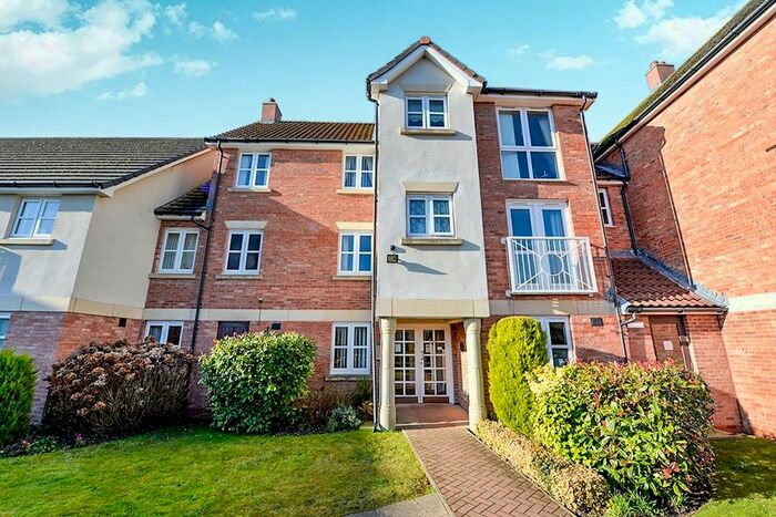 1 Bedroom Flat To Rent In Burlington Court, Gordon Road, Bridlington, East Riding Of Yorkshi, YO16