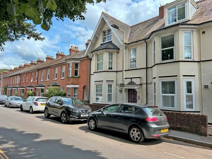 1 Bedroom Flat To Rent In All Saints Road, Sidmouth, EX10