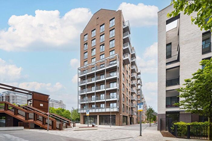 2 Bedroom Flat To Rent In Approach House, Tottenham, London, N17