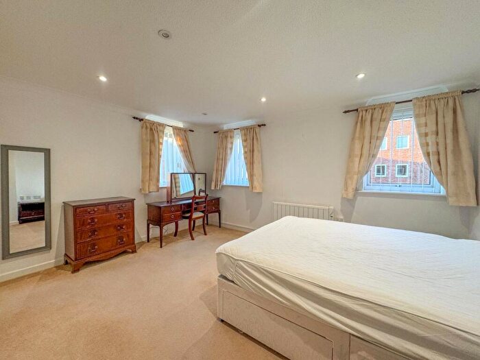 2 Bedroom Apartment To Rent In Fairlawns, Newmarket, Suffolk, CB8