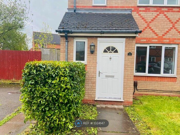 3 Bedroom End Of Terrace House To Rent In Thomson Close, Rugby CV21