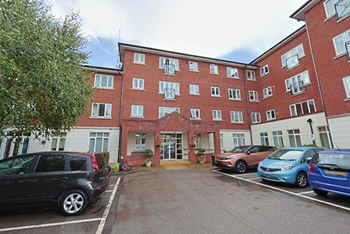 1 Bedroom Flat For Sale In Farthing Court, Langstone Way, London, Greater London, NW7