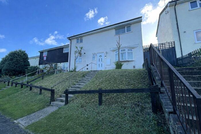 3 Bedroom House To Rent In Berkshire Close, Chatham, Kent, ME5