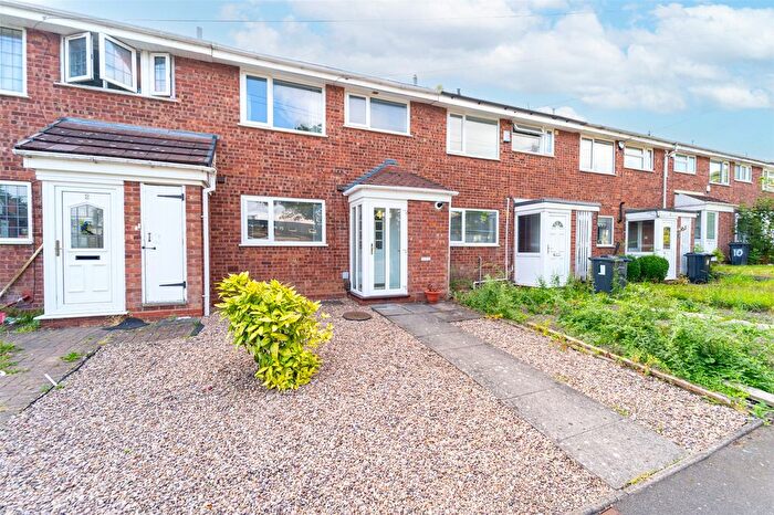 4 Bedroom Detached House To Rent In Fairgreen Way, Birmingham, B29