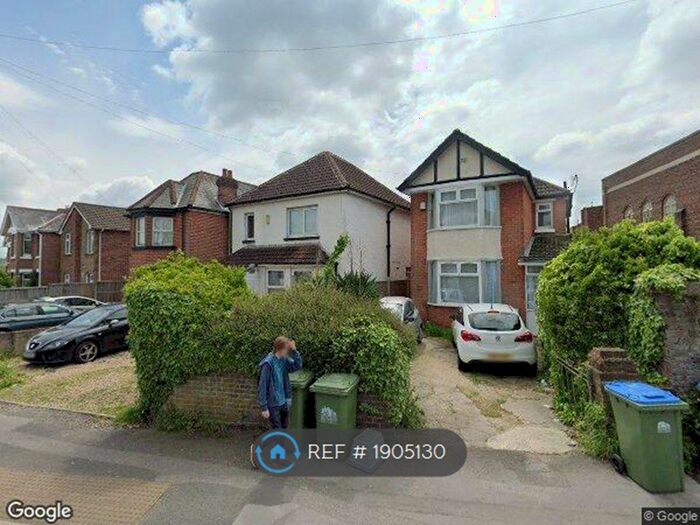 5 Bedroom Detached House To Rent In Burgess Road, Southampton, SO16