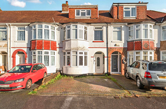 4 Bedroom Terraced House For Sale In Torquay Avenue, Gosport, Hampshire, PO12