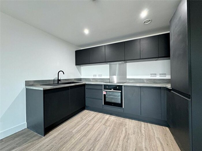 2 Bedroom Apartment To Rent In Bastion Point, Oriel Street, L3