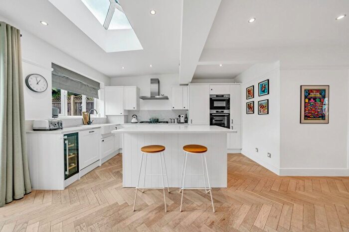 4 Bedroom Terraced House To Rent In Melbourne Way, London, EN1